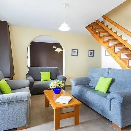 Torre Soli Nou Sleeps 13 Pool Air Con Wifi